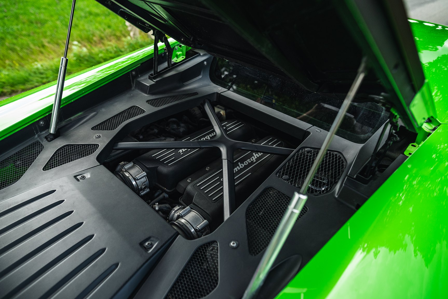 Image of 2016 Lamborghini Huracan LP-610-4 mechanics