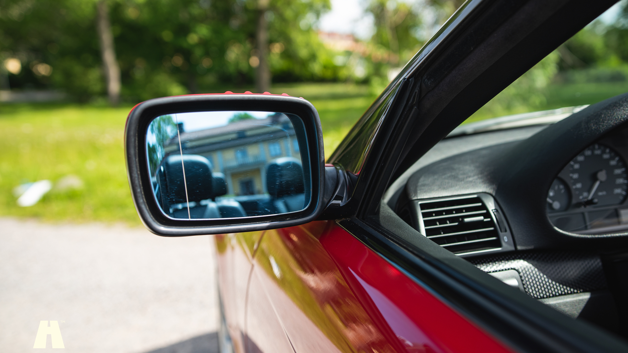 Exteriörbild på 2005 BMW 320ci M-sport Cabriolet