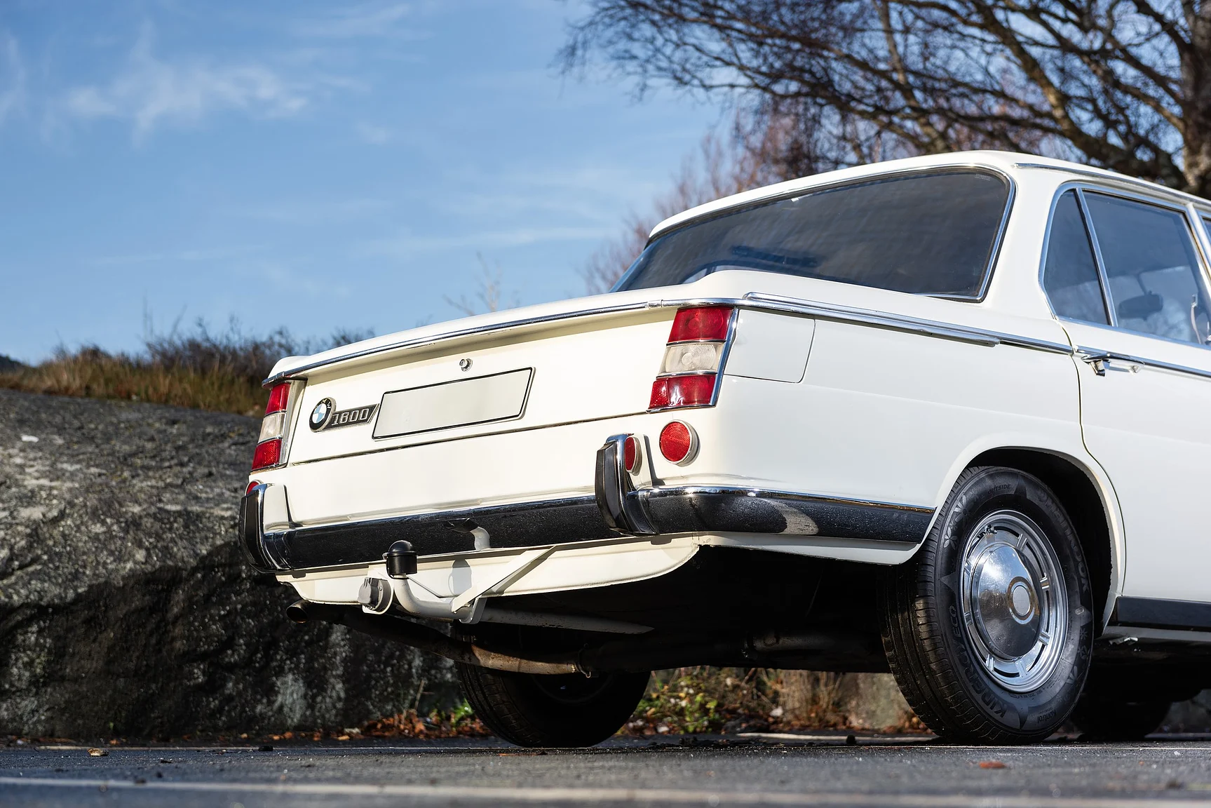 Exteriörbild på 1964 BMW 1800 (11)