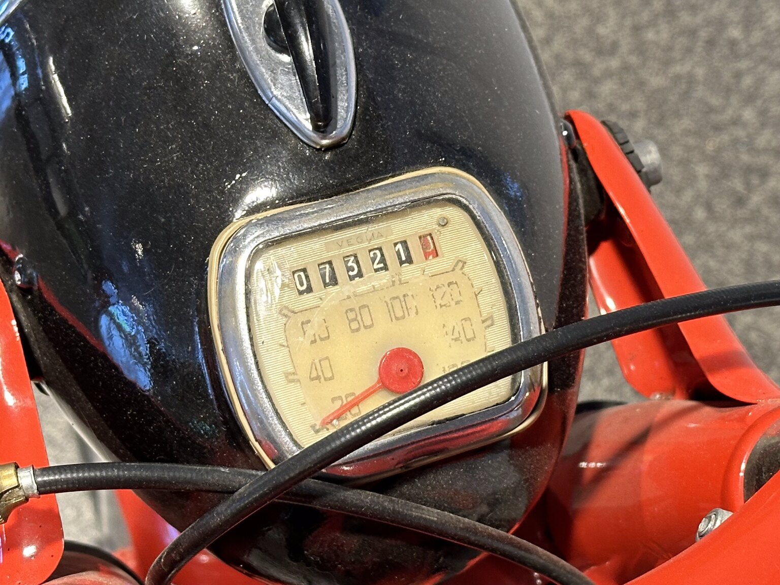 Exterior image of 1963 Aermacchi Harley-Davidson Ala Rossa
