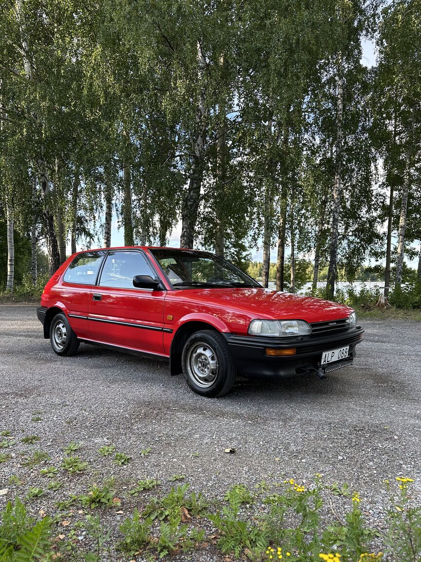 Aussenfoto 1991 Toyota Corolla 1300 XLI