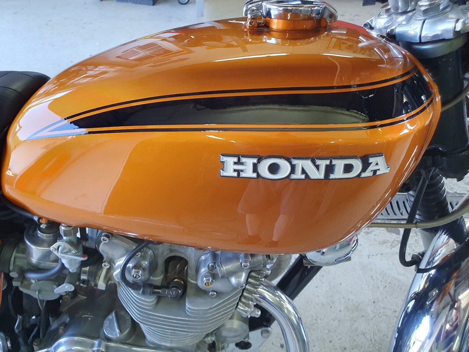 Exterior image of 1971 Honda CB 450 DOHC K3