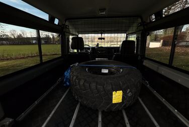 Interior image of 2002 Land Rover Defender 90 2.5 Td5