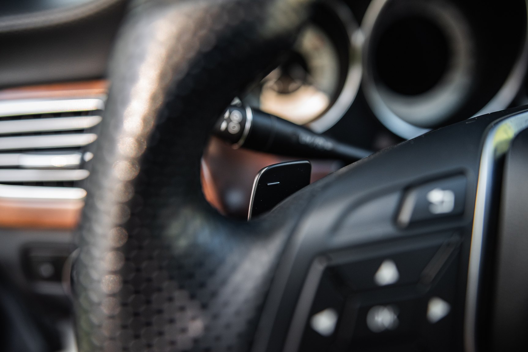 Innenraumfoto von 2011 Mercedes-Benz CLS 500