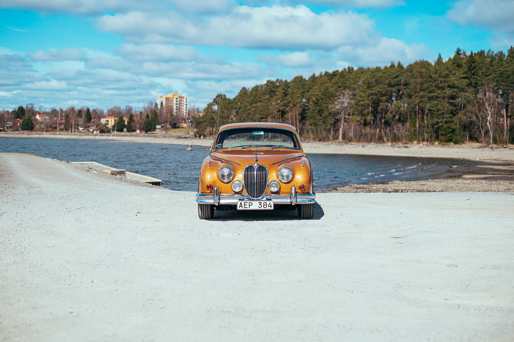 Exteriörbild på 1965 Jaguar MK 2 - 3.8 XK (55)
