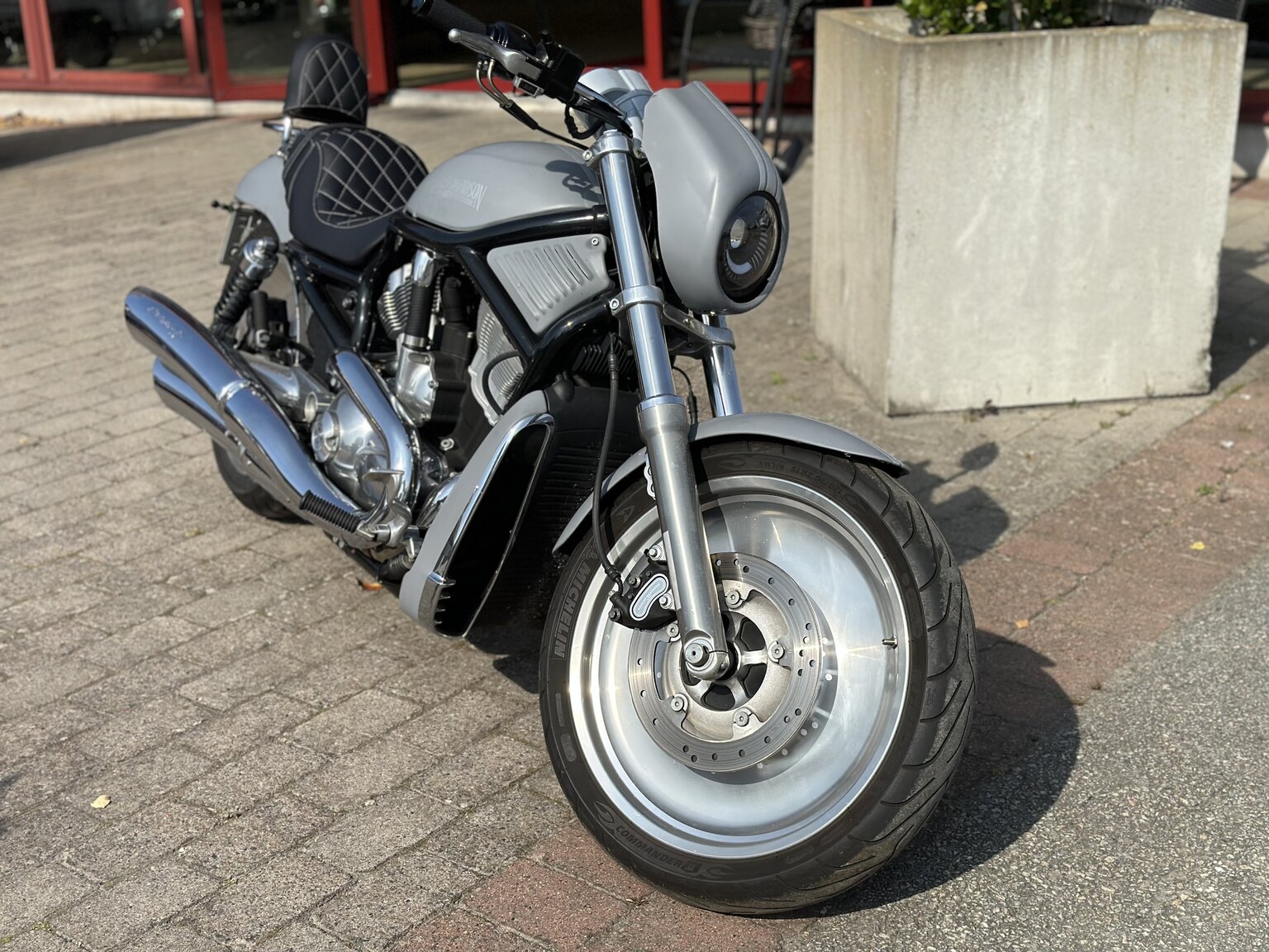 Exteriörbild på 2004 Harley-Davidson V-Rod