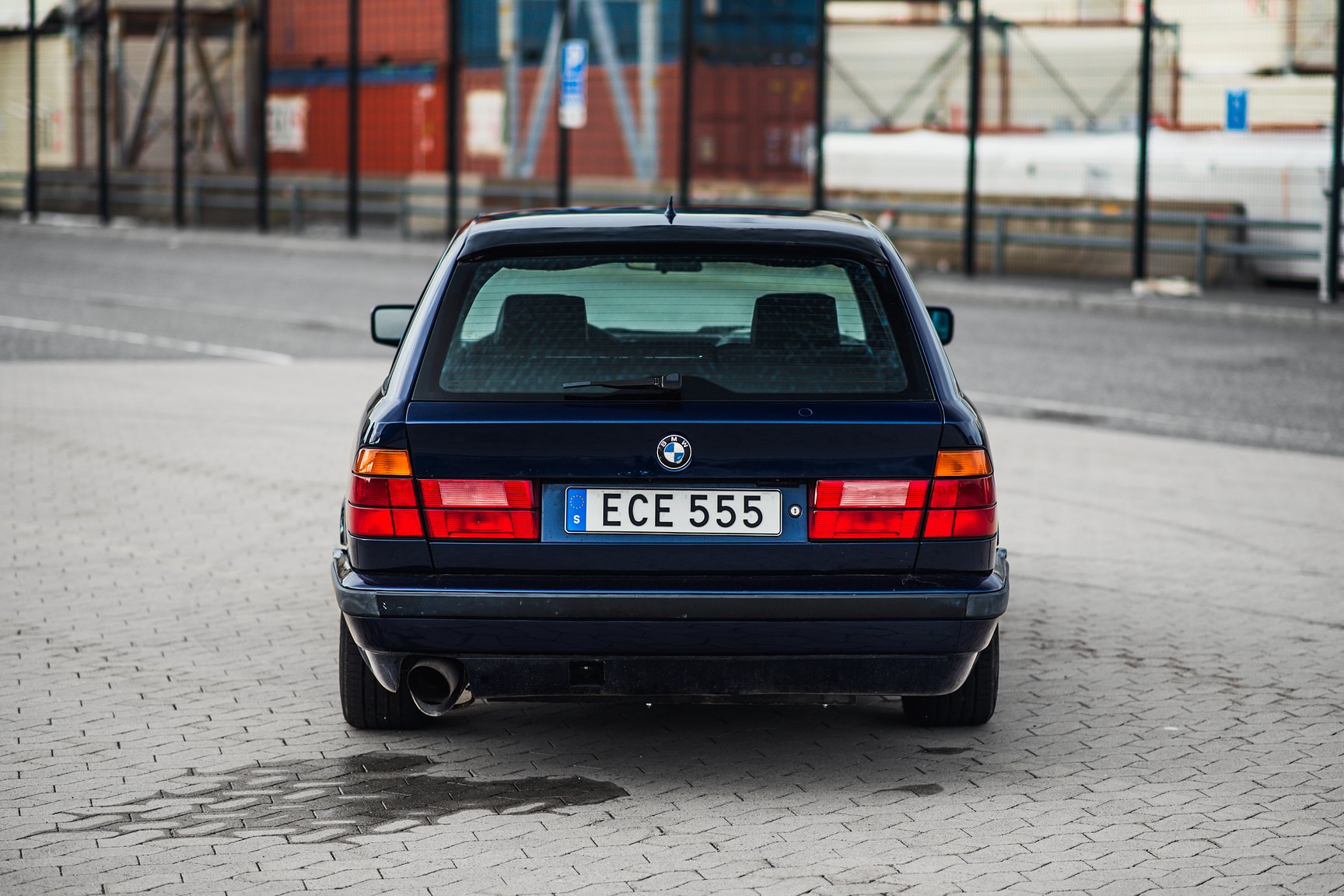Exteriörbild på 1992 BMW 525i Touring Outlaw