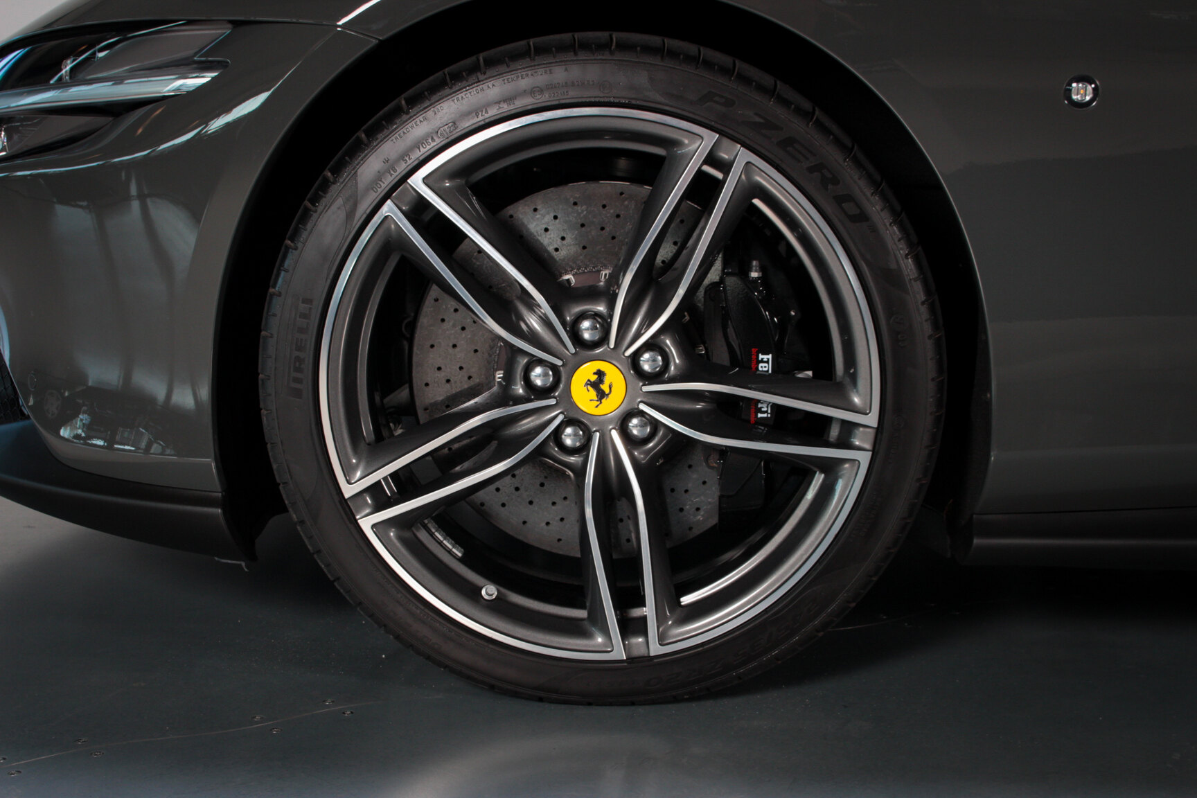 Exterior image of 2024 Ferrari Roma Spider