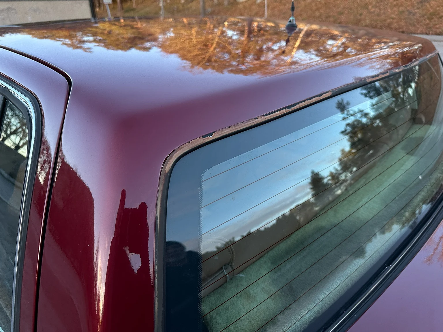 Exterior image of 1989 Cadillac Seville (98)