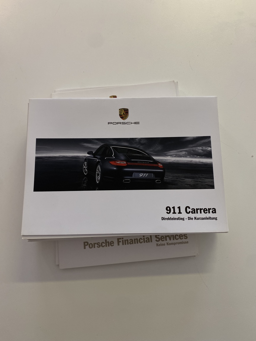 Dokumentation för 2009 Porsche 997.2 C2S Manuell (4)