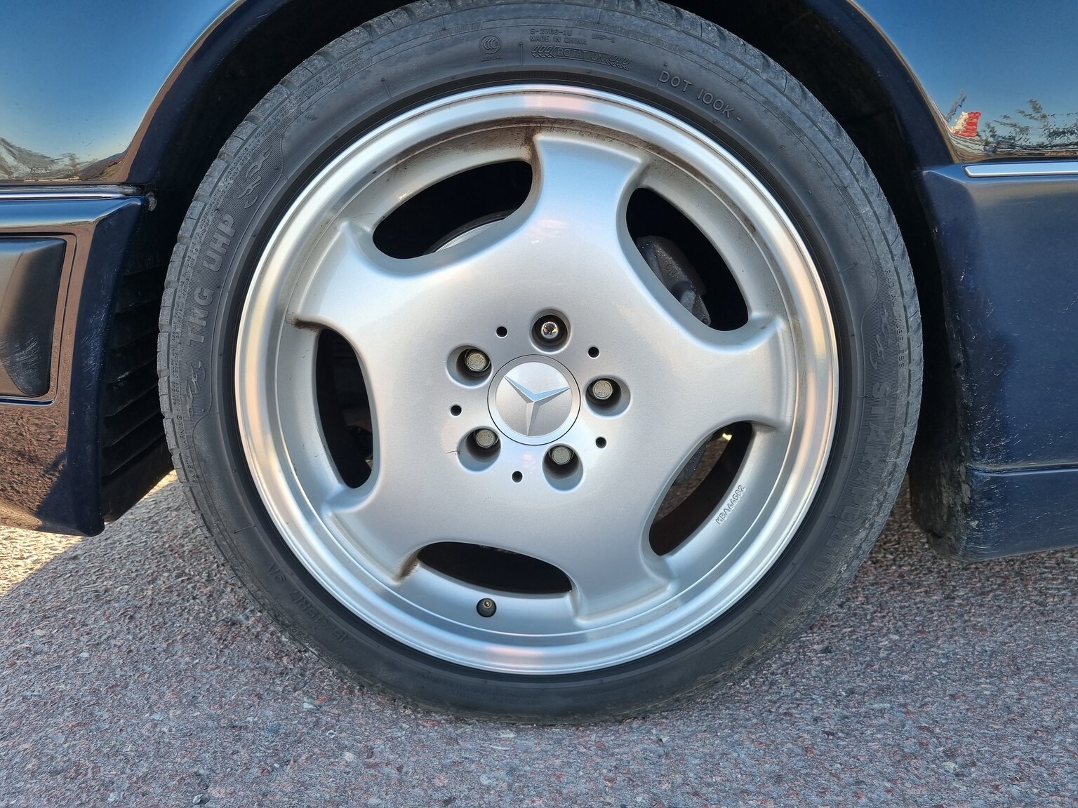 Exteriörbild på 1993 Mercedes-Benz 300 CE Cabriolet