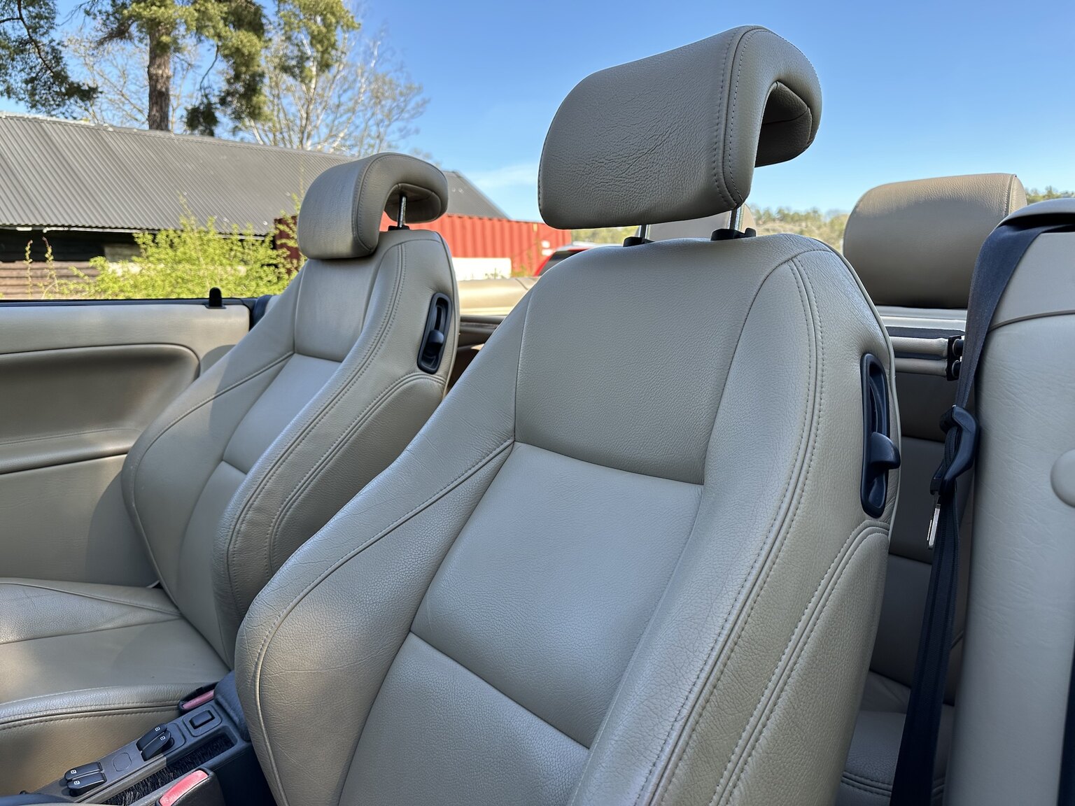 Interiörbild 2003 SAAB 9-3 Aero Turbo Cabriolet