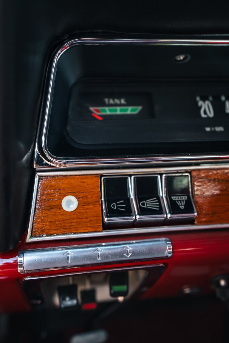 Interiörbild 1966 Opel Diplomat Coupé 5.4