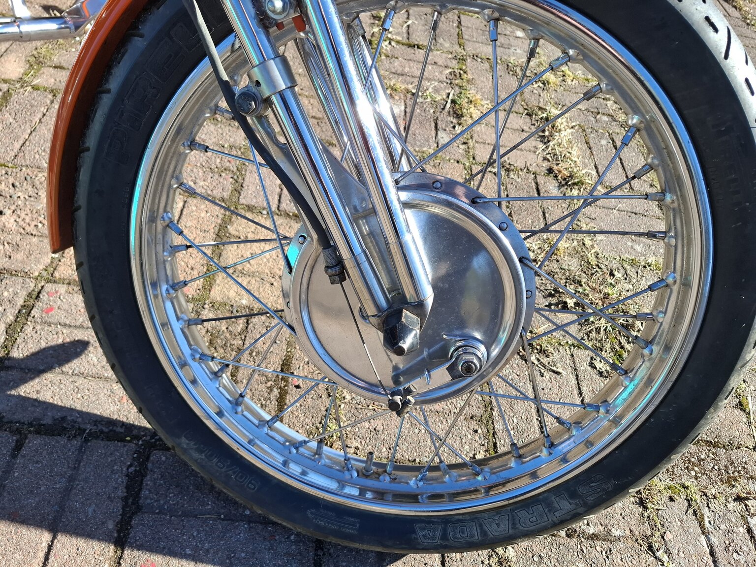 Exteriörbild på 1953 Triumph Thunderbird Chopper
