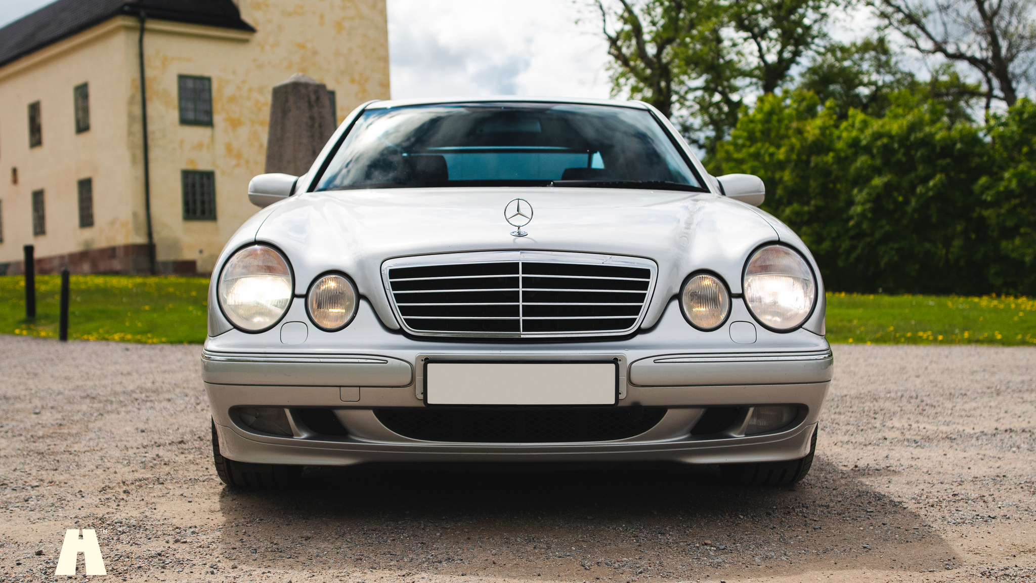 Aussenfoto 2000 Mercedes E430