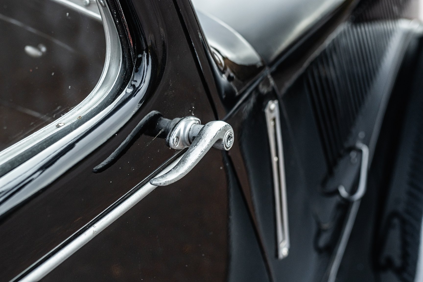 Exterior image of 1951 Citroën Berline 11 Sport