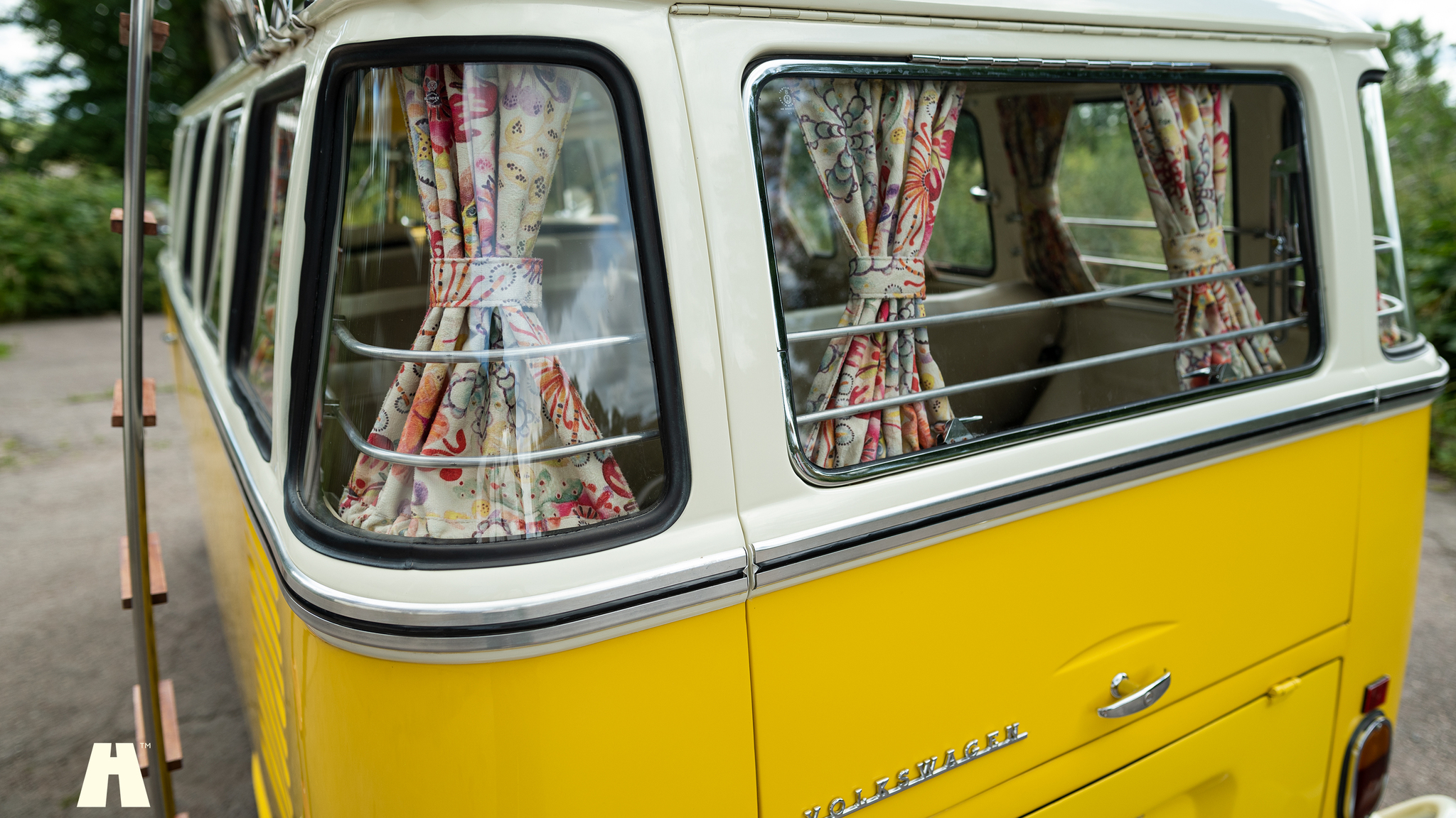 Exteriörbild på 1974 Volkswagen T1 Split Window  