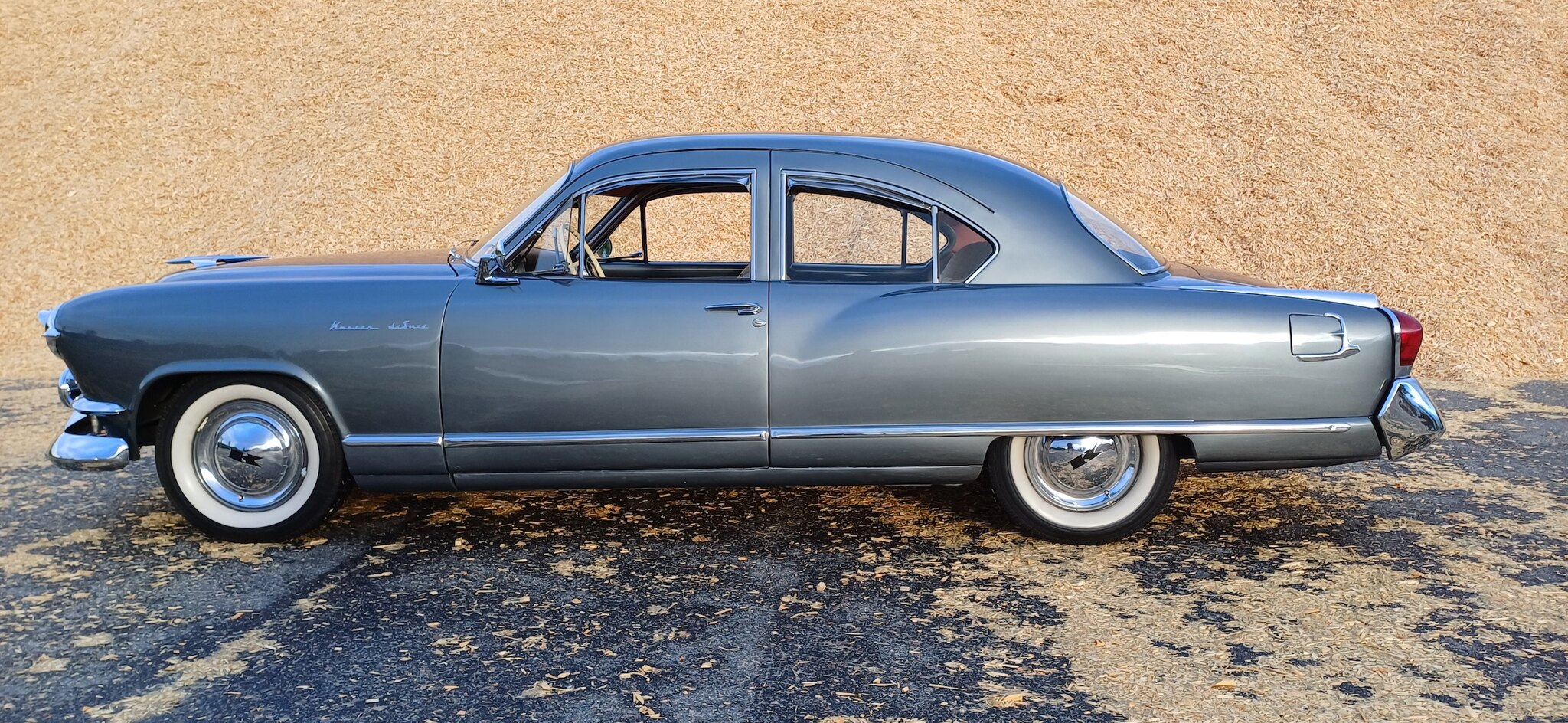 Aussenfoto 1953 Kaiser Deluxe Club 2-door