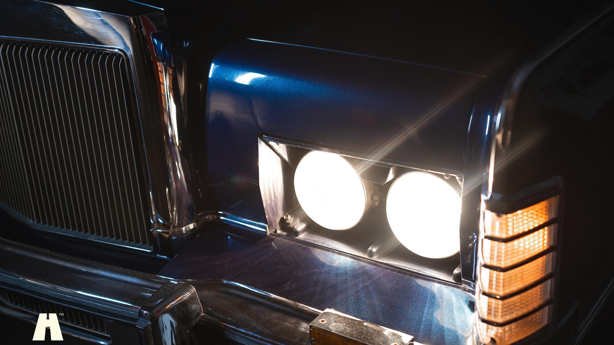 Exterior image of 1979 Lincoln Continental (14)