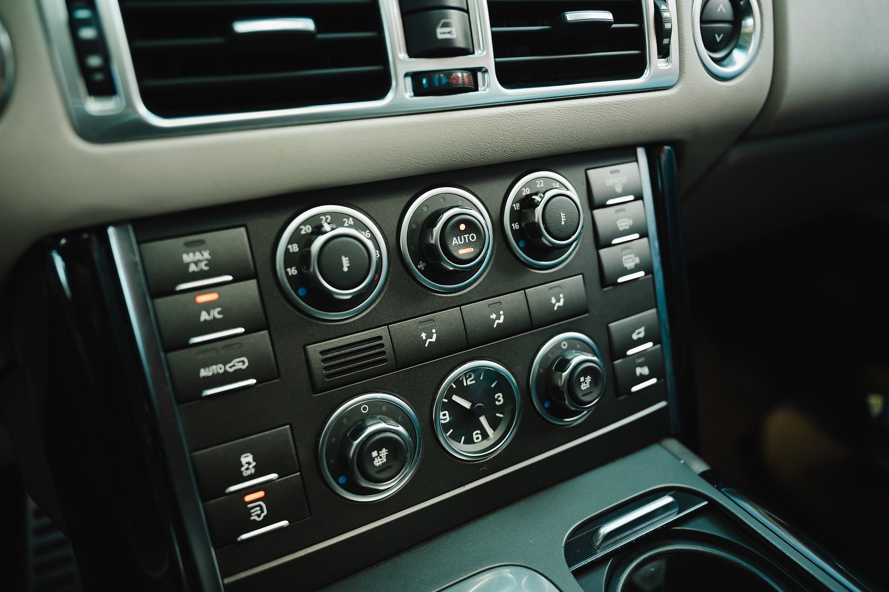 Interior image of 2012 Range Rover 4.4 TDV8 Westminster 