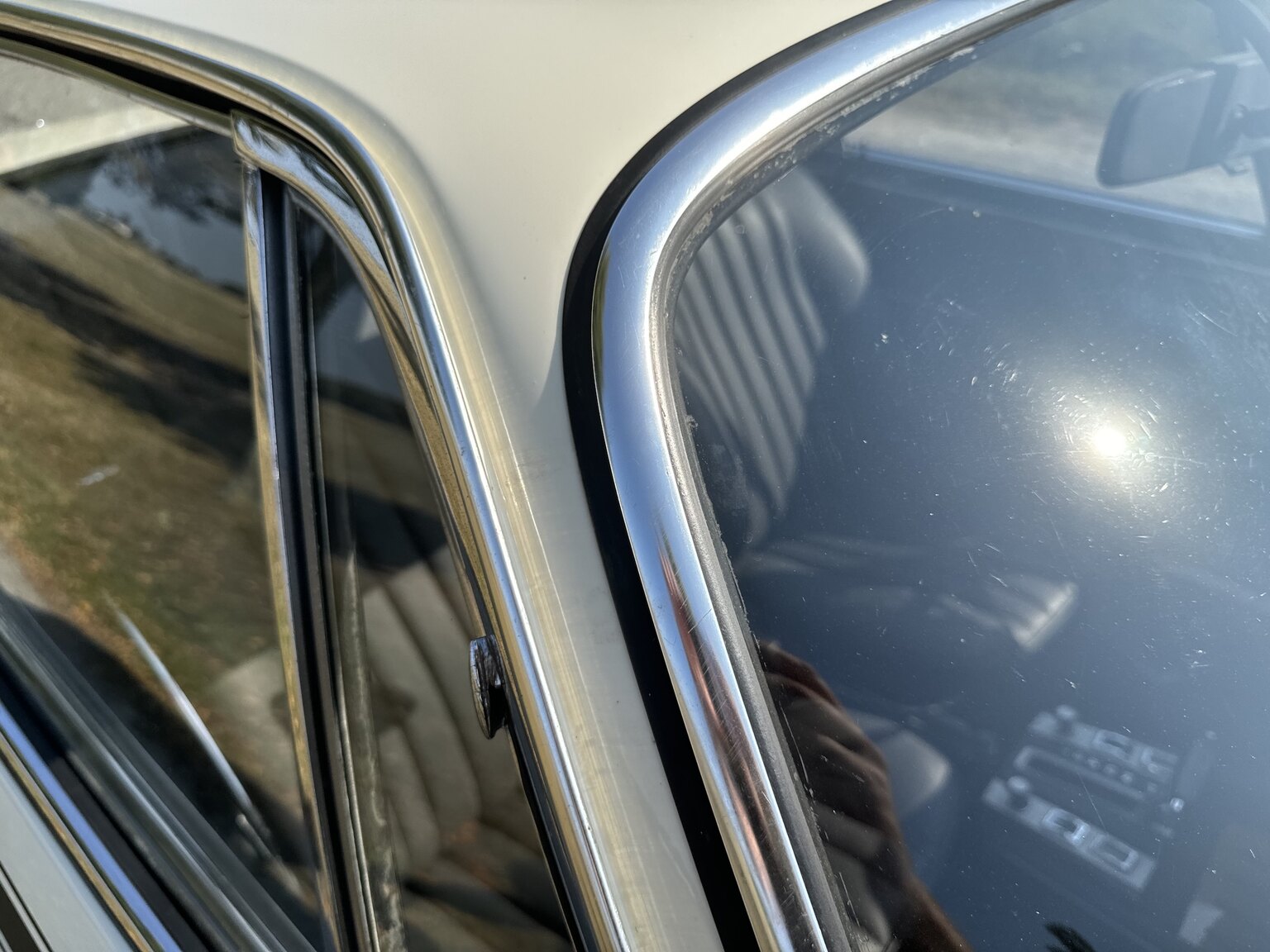 Exterior image of 1971 BMW 2800 CS