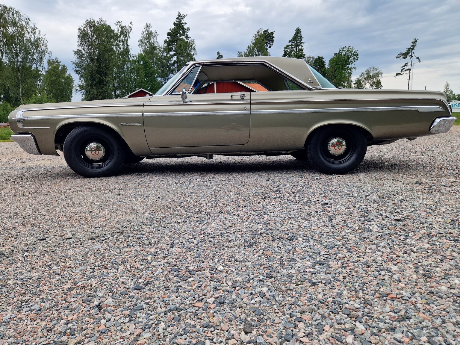 Exteriörbild på 1964 Dodge Polara 500