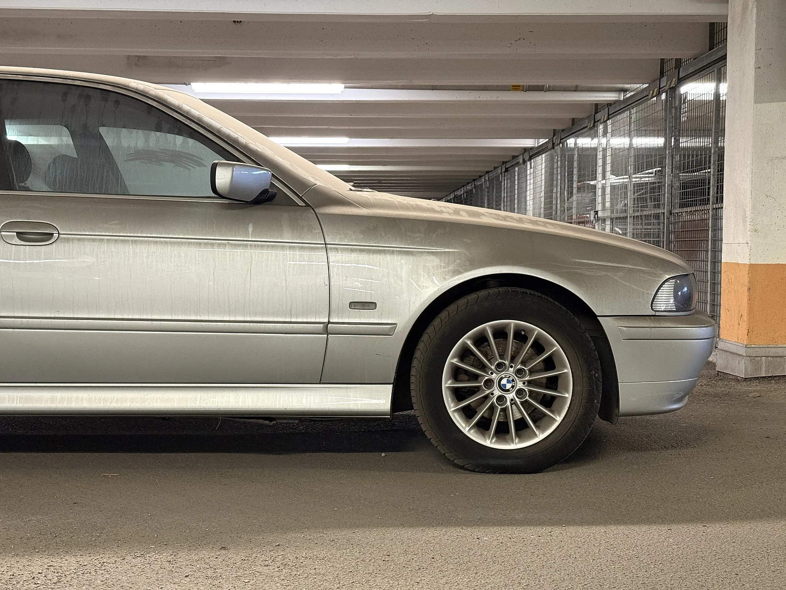 Aussenfoto 2002 BMW 520i (23)