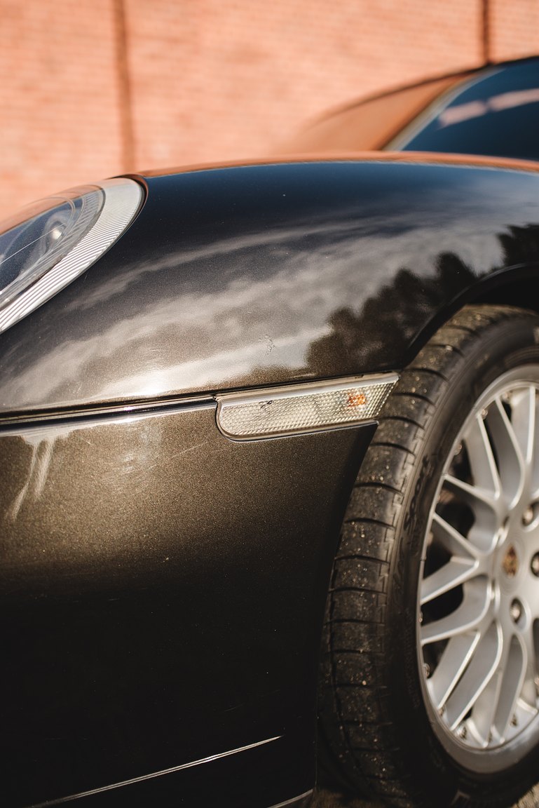 Exterior image of 1998 Porsche 996 Carrera 