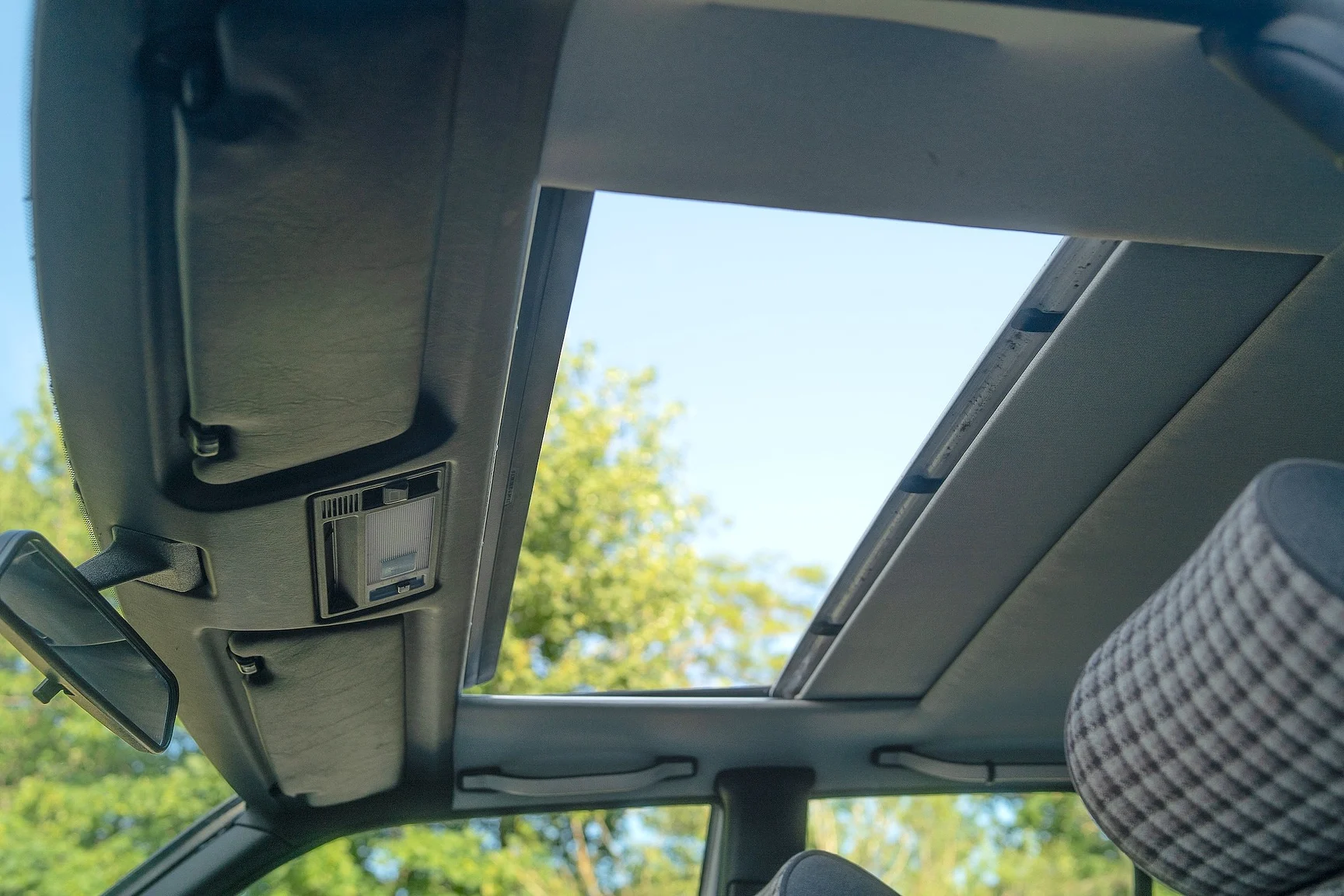 Innenraumfoto von 1992 Mercedes-Benz 190 E 1.8 - NO RESERVE (26)