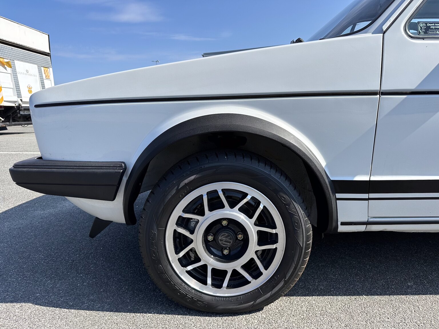 Exteriörbild på 1984 Volkswagen Golf GTI 