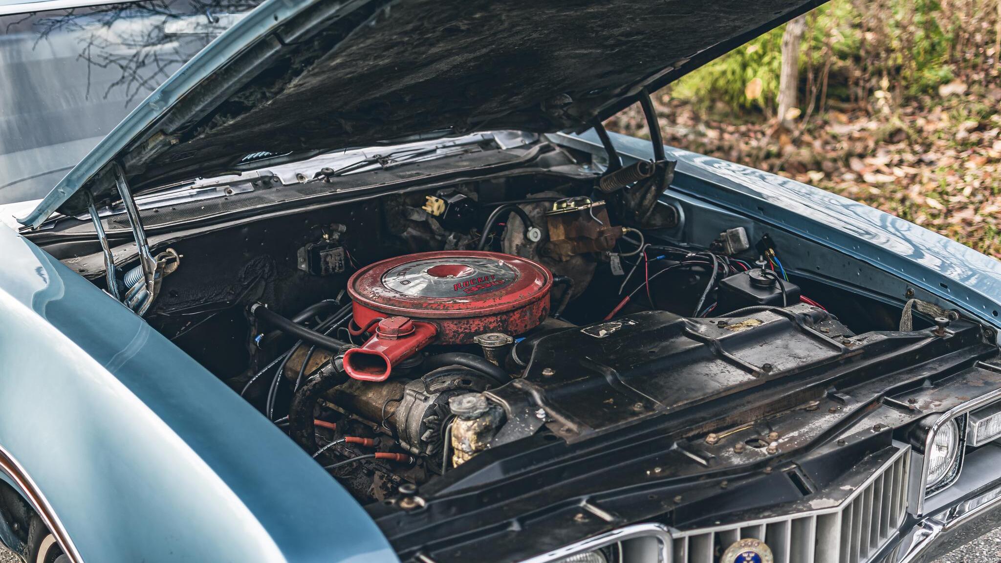 Image of 1968 Oldsmobile Vista Cruiser mechanics