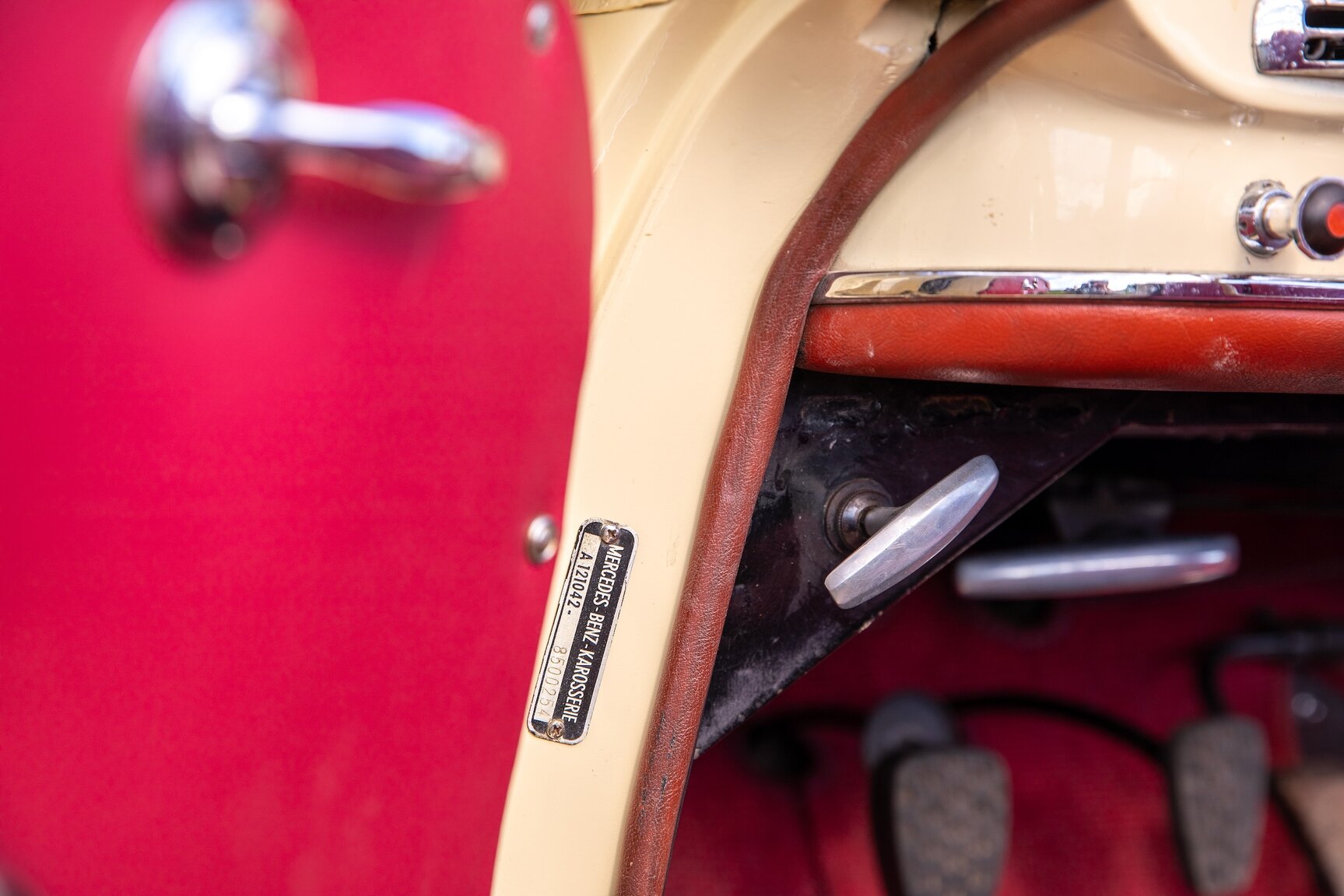 Interiörbild 1958 Mercedes-Benz 190SL