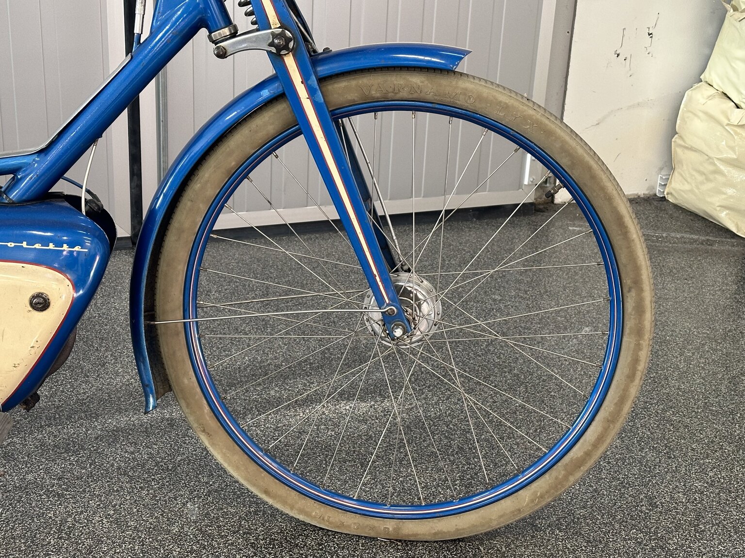 Aussenfoto Husqvarna Novolette