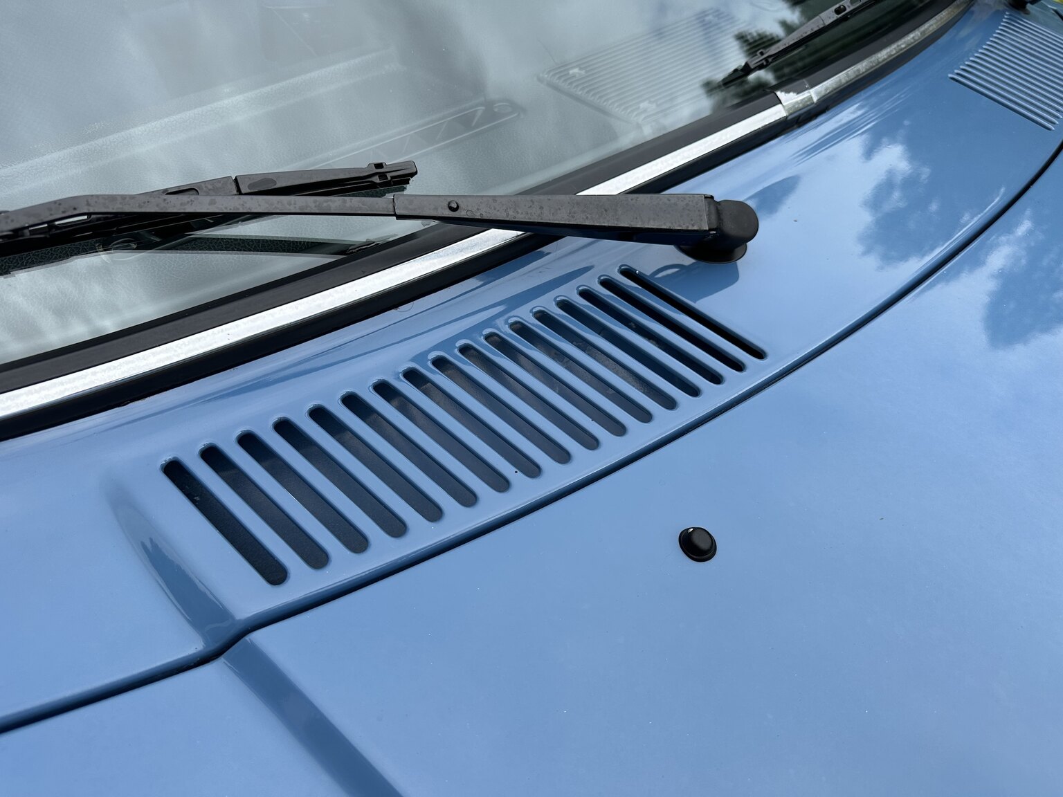 Exteriörbild på 1986 Volvo 244