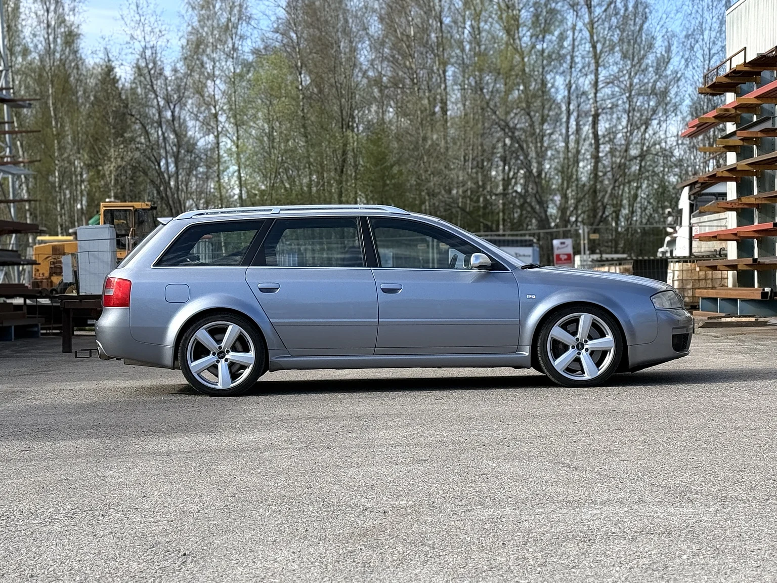 Aussenfoto 2002 Audi RS 6 Avant (15)