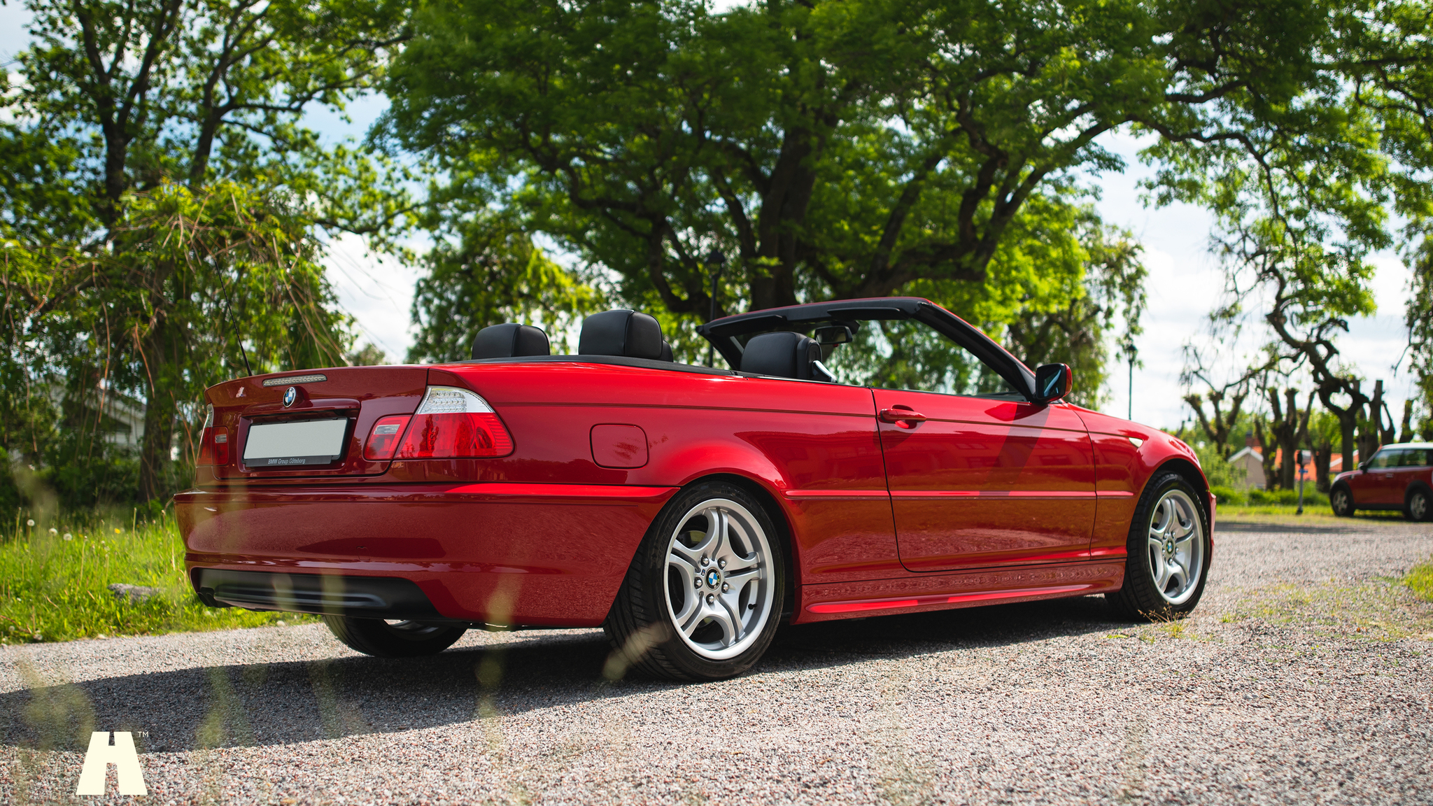 Exteriörbild på 2005 BMW 320ci M-sport Cabriolet