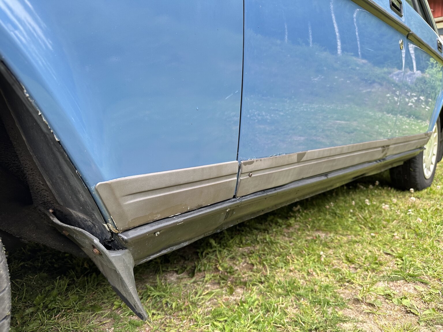 Exteriörbild på 1986 Volvo 244