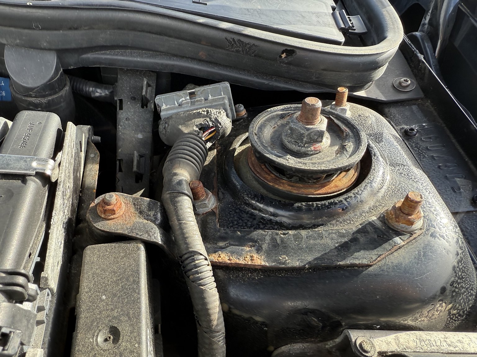 Image of 1995 VOLVO 855 T5R T-5R mechanics