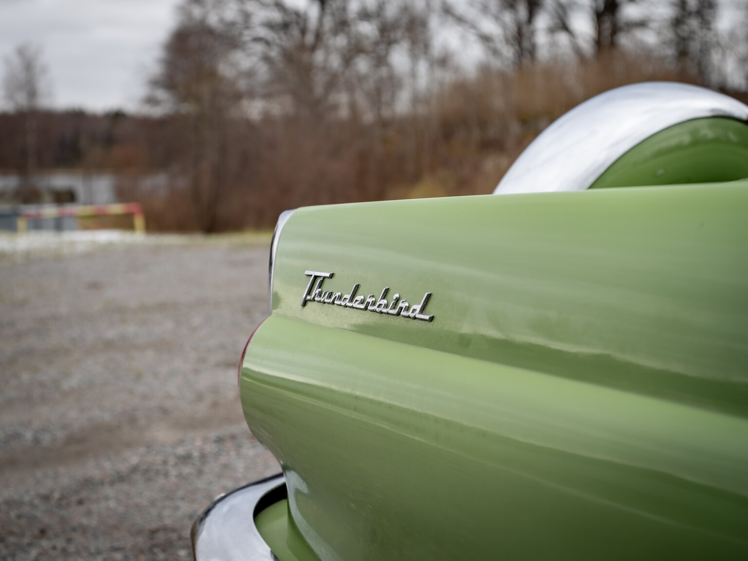 Exteriörbild på 1956 Ford Thunderbird (62)