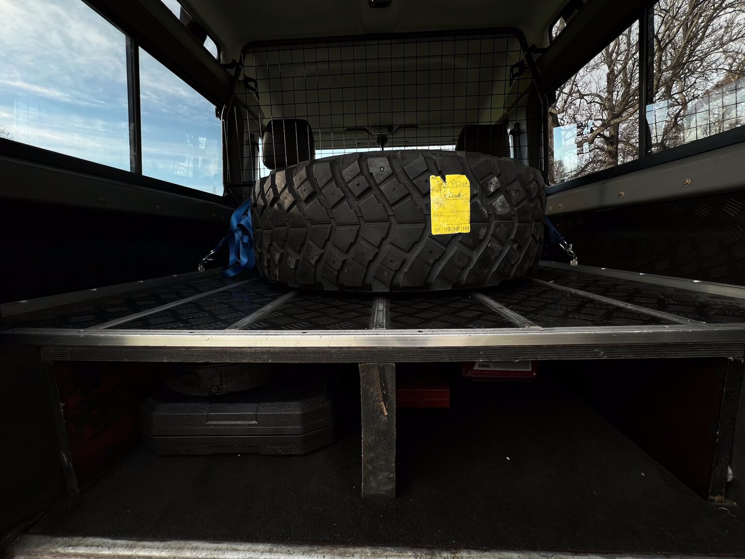 Interiörbild 2002 Land Rover Defender 90 2.5 Td5
