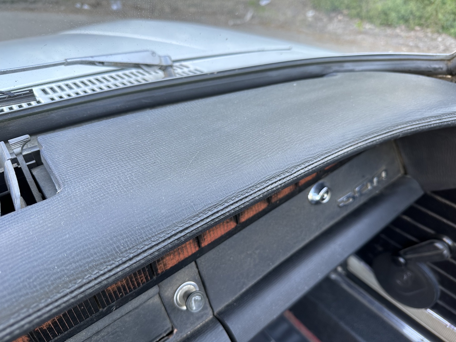 Interiörbild 1970 Peugeot 304 Cabriolet