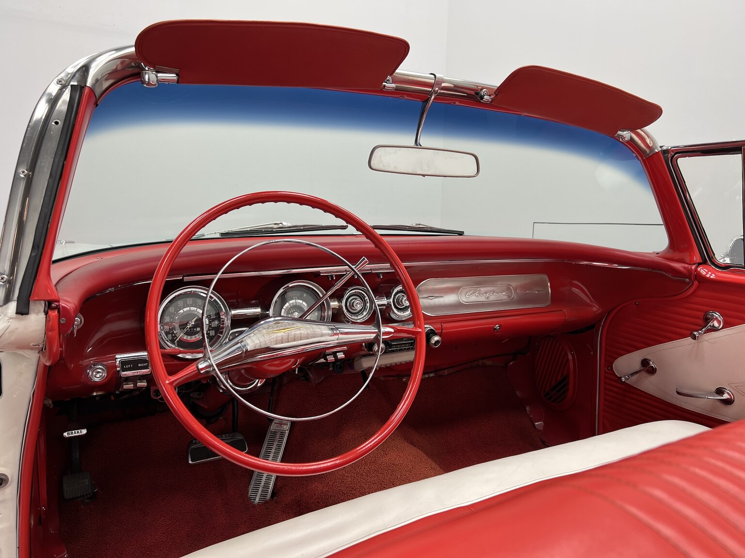 Interior image of 1958 Pontiac Chieftain