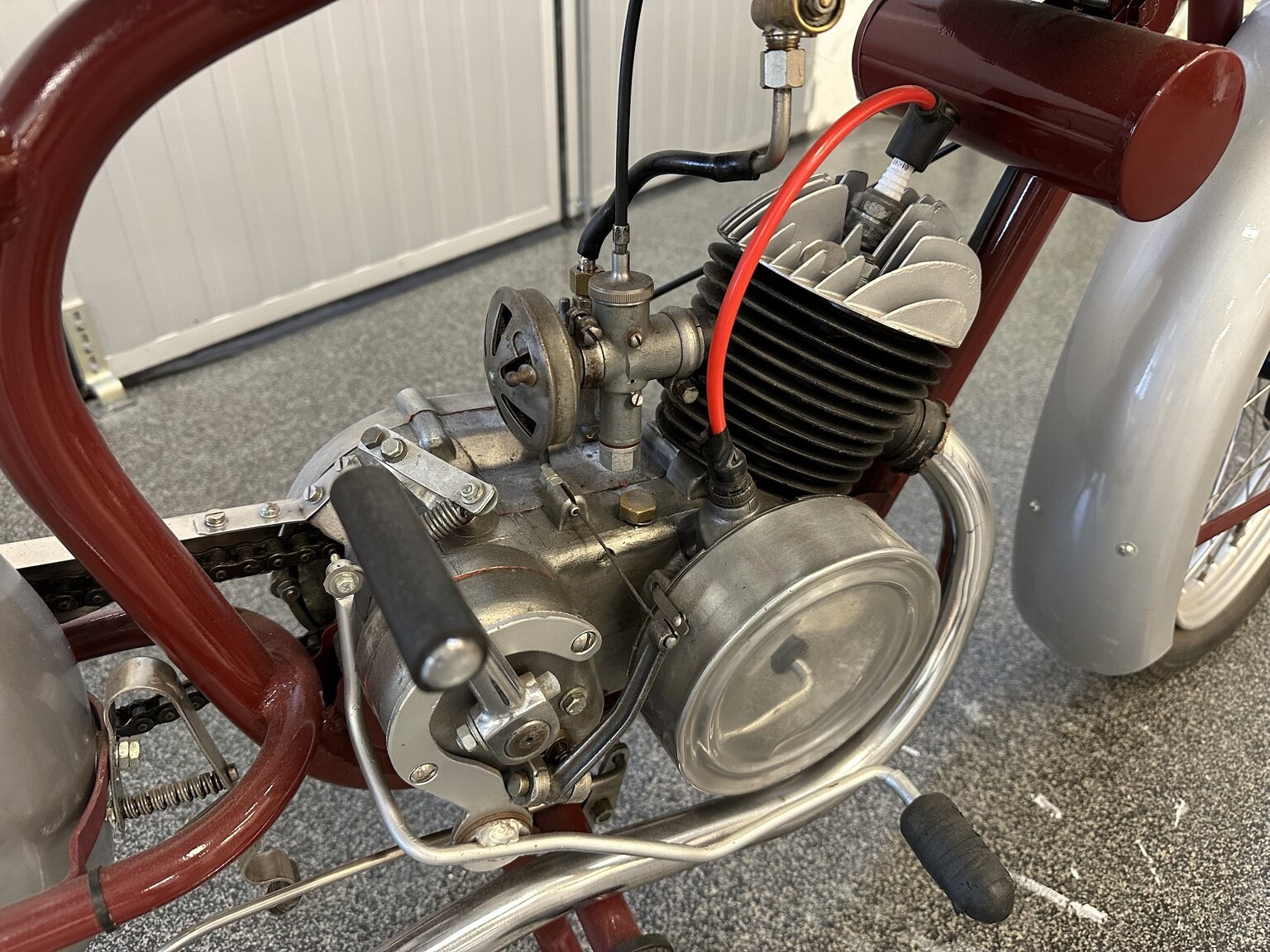 Image of 1950 NV 125 mechanics