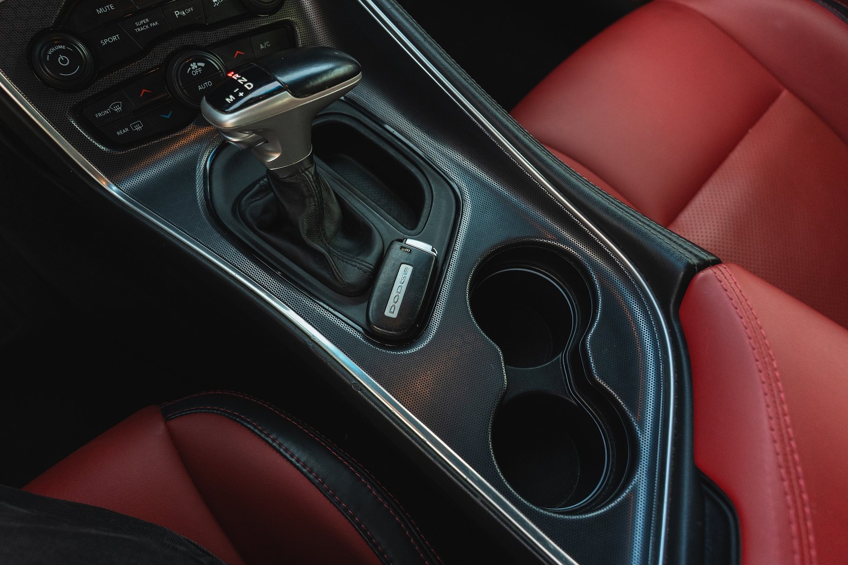 Interior image of 2018 Dodge Challenger R/T 392