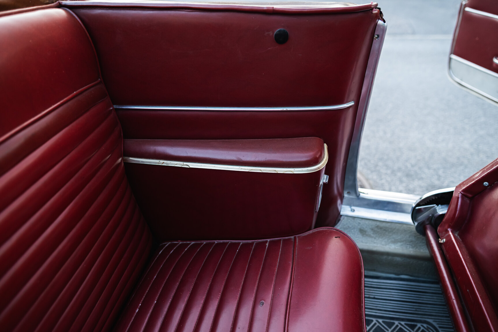Interior image of 1964 Lancia Flavia Vignale  