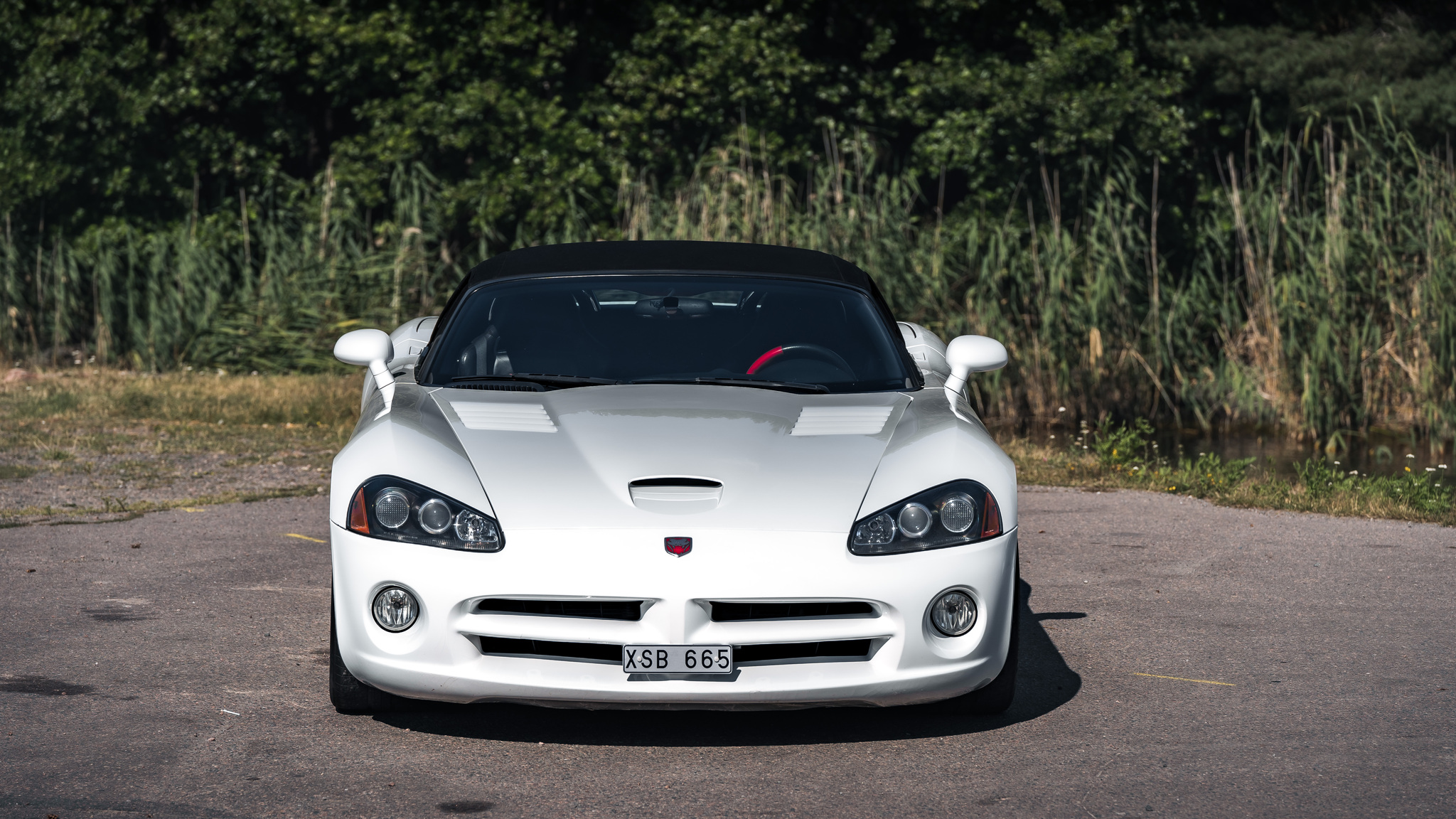 Exteriörbild på 2004 Dodge Viper Mamba Edition