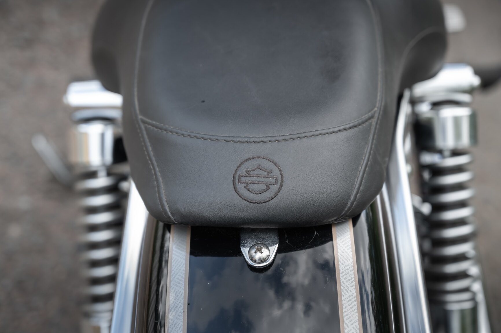 Exteriörbild på 2003 Harley-Davidson FXDL 100th Anniversary