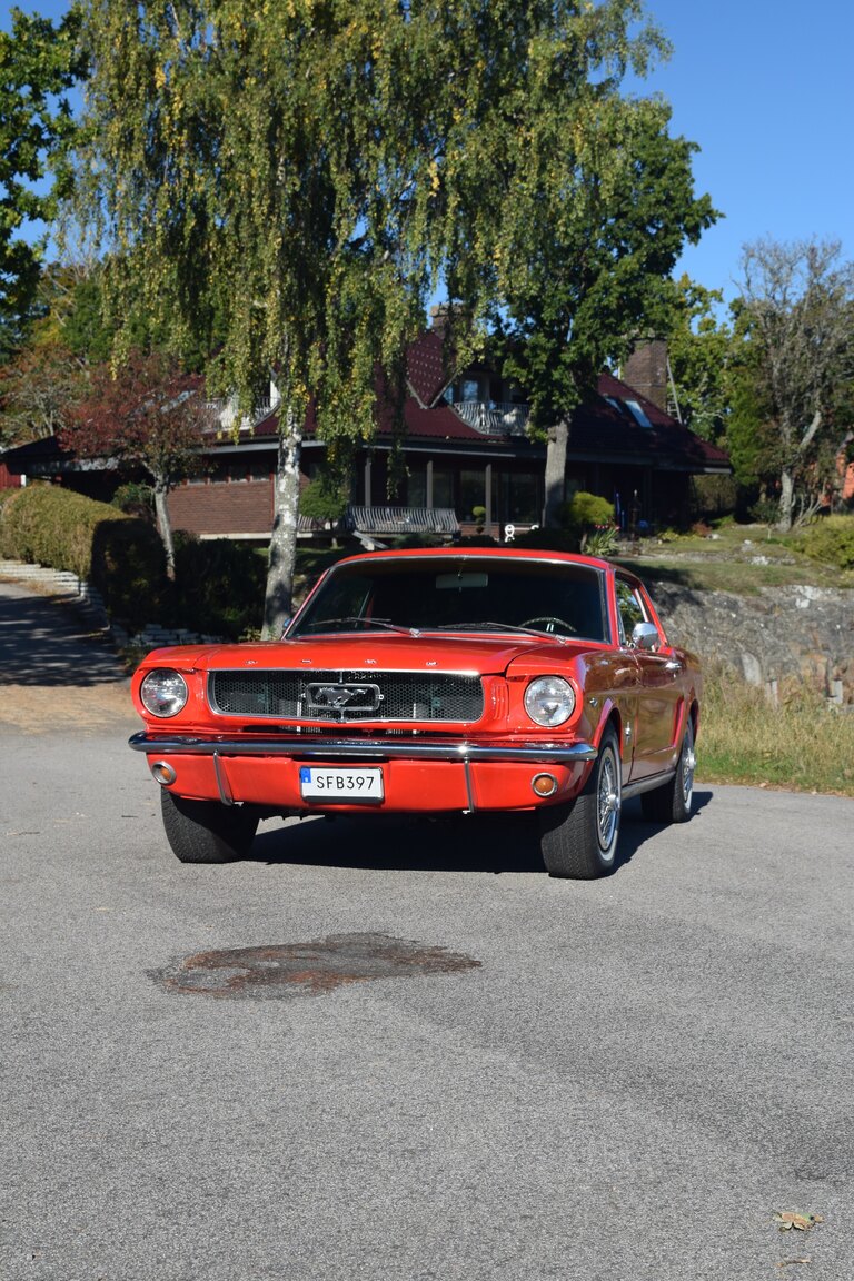 Exteriörbild på 1965 Ford Mustang 