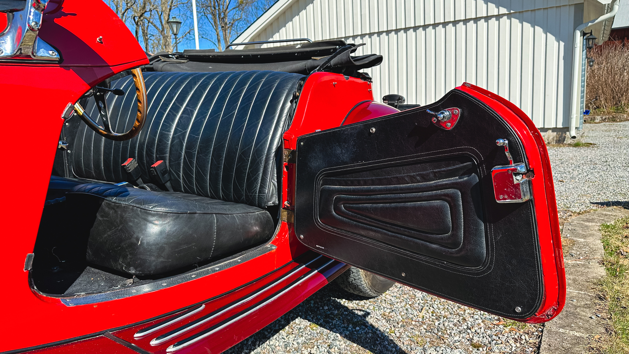 Interior image of 1951 MG TD MIDGET