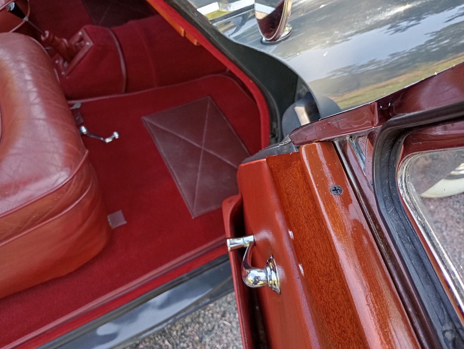 Interior image of 1954 Jaguar Mark VII